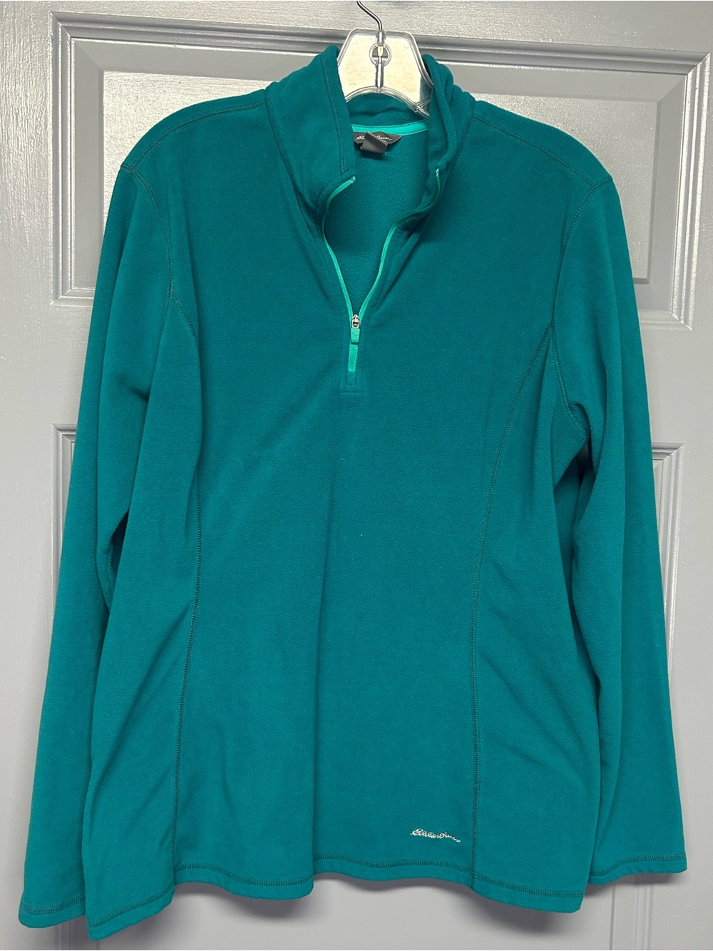 Eddie Bauer classic women’s 1/4. Zip fleece pullover. Teal size XL NICE